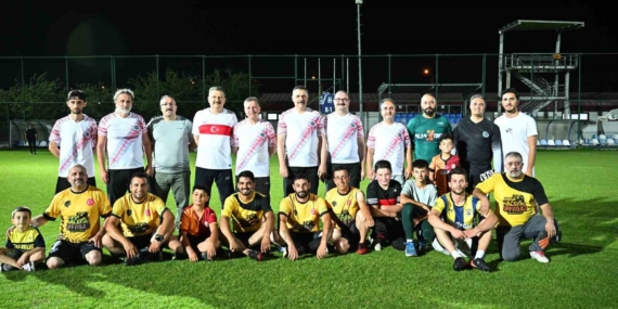 Yeşil Sahada Renklerin Buluşması: Bir Futbol Hikayesi