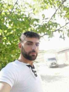 yokusta-hareket-eden-aractan-atlayan-surucunun-trajik-olumu-P82itcd3.jpg