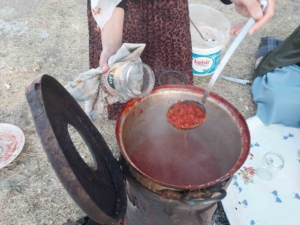 agrida-kadinlarin-kis-icin-menemen-hazirlama-gelenegi-basladi-QvEgZSqE.jpg
