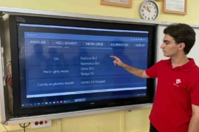 Babasının Hastalığından İlham Alarak ALS Hastalarına Umut Işığı Oluyor babasinin-hastaligindan-ilham-alarak-als-hastalarina-umut-isigi-oluyor-qYlV3Ccx.jpg