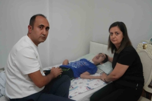 bademcik-ameliyati-sonrasi-hayatinin-degistigini-anlayan-kucuk-huseyinin-ailesinin-duygusal-aciklamasi-DZLrviwW.jpg