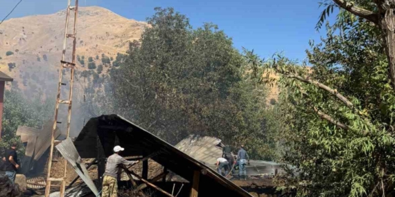 Batman'da Alevlere Teslim Olan Korkutucu Yangın Batman’da Alevlere Teslim Olan Korkutucu Yangın