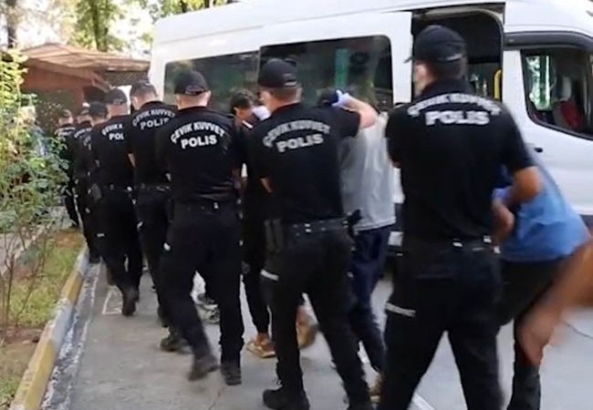 batmanda-gerceklesen-filmleri-aratmayan-gocmen-kacakciligi-operasyonu-tQ6JQpSK.jpg