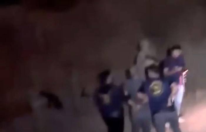 batmanda-saklandigi-evden-kacan-sahis-arazide-yakalandi-uN7K6WIr.jpg