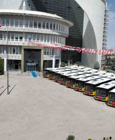 buyuksehir-belediyesi-otobus-filosunu-yeniliklerle-guclendiriyor-EqBERI7s.jpg
