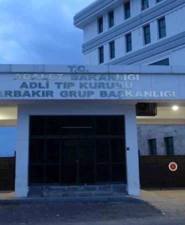 diyarbakirda-6-yasindaki-cocuk-feci-bir-kazada-hayatini-kaybetti-ifKLe7AI.jpg