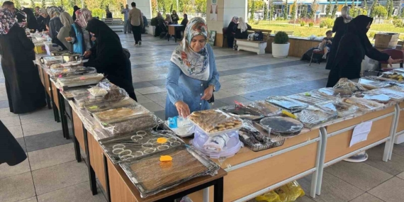 Diyarbakır'da Gazze İçin Özel Yardım Kampanyası Düzenleniyor Diyarbakır’da Gazze İçin Özel Yardım Kampanyası Düzenleniyor