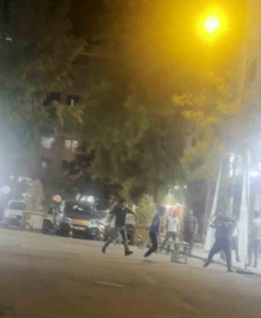 diyarbakirda-taburelerle-gerceklesen-ilginc-kavga-goruntuleri-aGr7Ve6j.jpg