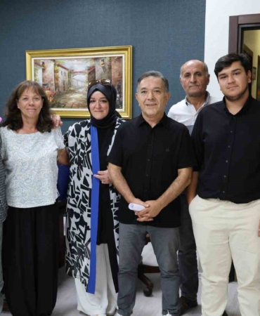 dunya-turuna-cikmis-69-ve-64-yasindaki-alman-ciftin-motosiklet-macerasi-dk52fc7W.jpg