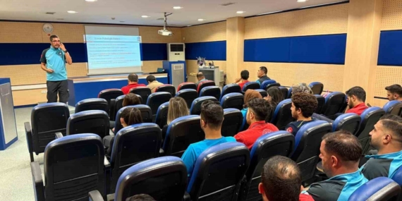 Elazığ Psikososyal Destek Eğitimi: Yenilikçi Yaklaşımlar ve Uygulamalar Elazığ Psikososyal Destek Eğitimi: Yenilikçi Yaklaşımlar ve Uygulamalar