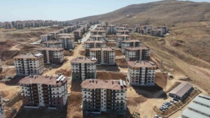elazigda-deprem-konutlarinin-tamamlanmasinda-ivme-yuzde-90a-ulasildi-4kQVlAE2.jpg