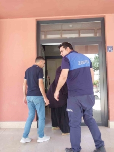 elazigda-dilenci-operasyonu-10-gozalti-ile-suc-agi-cozuldu-sspdtZt2.jpg