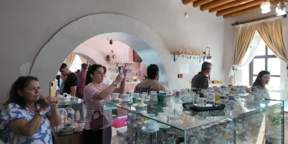 Elazığ'da Eşsiz: 9 Bine Yakın Kahve Fincanı Sergisi Elazığ’da Eşsiz: 9 Bine Yakın Kahve Fincanı Sergisi