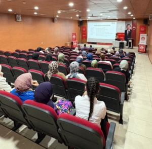 elazigda-kadinlar-icin-ozel-madde-bagimliligi-egitimi-CKEBXqca.jpg