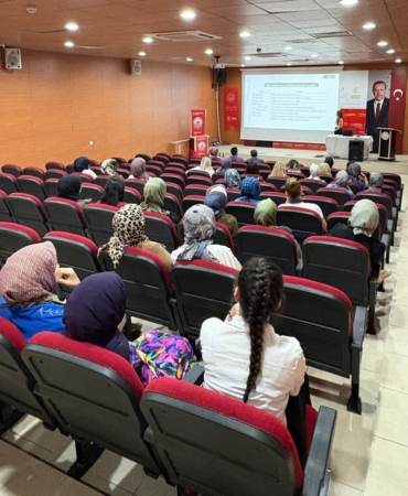 elazigda-kadinlar-icin-ozel-madde-bagimliligi-egitimi-CKEBXqca.jpg