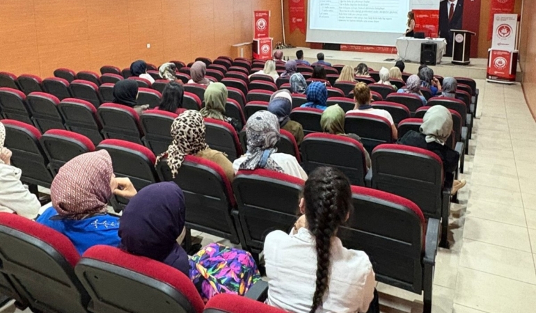 elazigda-kadinlar-icin-ozel-madde-bagimliligi-egitimi-CKEBXqca.jpg