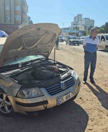 elazigda-otomobil-ve-kamyon-carpismasi-kaza-ani-ve-olayin-ayrintilari-cVh4CmRM.jpg