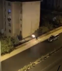 elazigda-pompali-tufekle-saldiri-ani-kameraya-yansidi-1-yarali-Wv9ksxjq.jpg