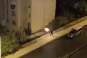 elazigda-pompali-tufekle-saldiri-ani-kameraya-yansidi-1-yarali-Wv9ksxjq.jpg