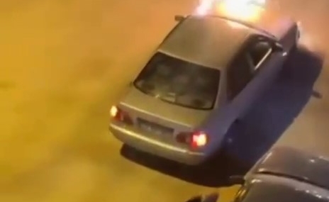 Elazığ'da Seyir Halindeki Otomobil Alev Alev Yandı! Elazığ’da Seyir Halindeki Otomobil Alev Alev Yandı!