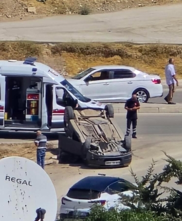 elazigda-takla-atan-otomobilde-bir-yarali-HbB7h5FK.jpg