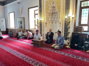 elazigda-umre-yolculari-icin-bilgilendirici-seminar-wpwkCiiN.jpg