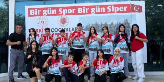 Elazığ'dan Muay-Thai'de 7 Madalya Zafarı Elazığ’dan Muay-Thai’de 7 Madalya Zafarı