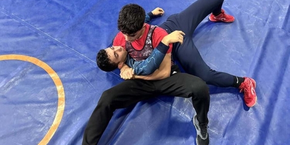 Elazığlı Güreşçinin Balkan Şampiyonası Performansı Elazığlı Güreşçinin Balkan Şampiyonası Performansı