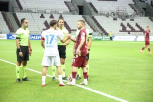 elazigspor-altinordu-macinin-hakemi-selvi-olacak-wurgJLuF.jpg