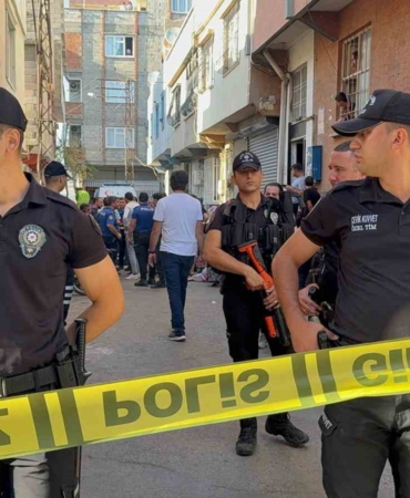 gaziantepte-iki-hayatin-sonu-bosanma-surecinde-yasanan-trajedi-vWOKMe9y.jpg