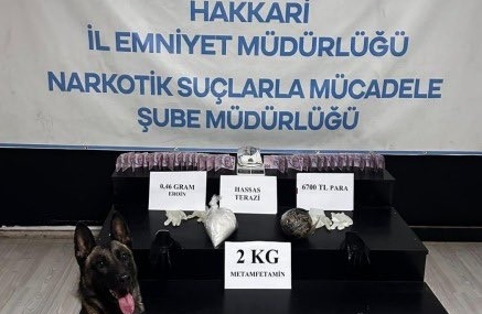 Hakkari'de 26 Kilogramdan Fazla Uyuşturucu Madde Yakalandı Hakkari’de 26 Kilogramdan Fazla Uyuşturucu Madde Yakalandı