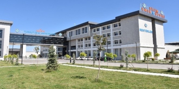 Malatya Turgut Özal Üniversitesi'nden Yenilikçi Kuru Kayısı Raporu Yayınlandı Malatya Turgut Özal Üniversitesi’nden Yenilikçi Kuru Kayısı Raporu Yayınlandı
