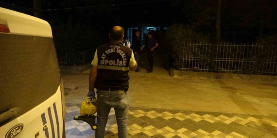 Malatya'da Cami Şadırvanında Silahlı Kavga: 3 Kişi Yaralandı Malatya’da Cami Şadırvanında Silahlı Kavga: 3 Kişi Yaralandı