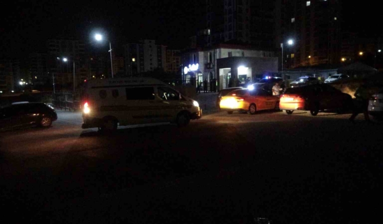 malatyada-trafik-tartismasi-12-kisi-karisti-3-yarali-ve-5-gozalti-ymIXVGSa.jpg