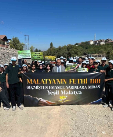 malatyanin-fethinin-924-yilinda-1101-fidan-toprakta-bulustu-tvkhSqWh.jpg