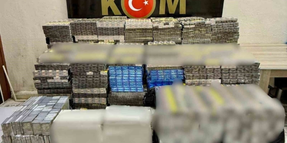 Mardin'de 15 Bin Paket Kaçak Sigaraya Geçit Yok! Mardin’de 15 Bin Paket Kaçak Sigaraya Geçit Yok!