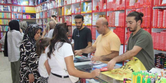 Okul Alışverişi İçin Kırtasiyelerde Yoğunluk Artıyor!