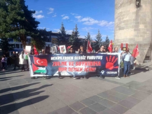 saglik-calisanlari-gazze-icin-bir-araya-geldi-F4qI17Dp.jpg