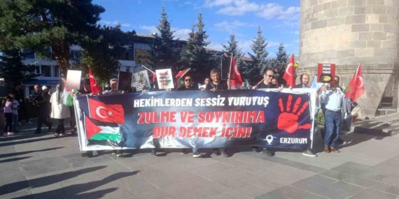 Sağlık Çalışanları Gazze İçin Bir Araya Geldi Sağlık Çalışanları Gazze İçin Bir Araya Geldi