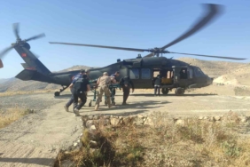 siirtte-jandarma-helikopteri-ile-yarali-vatandas-hastaneye-ulastirildi-kV1t7JUt.jpg