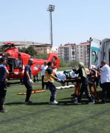 traktorden-dusen-kisi-ambulans-helikopterle-hastaneye-ugurlandi-ynrxTE3X.jpg
