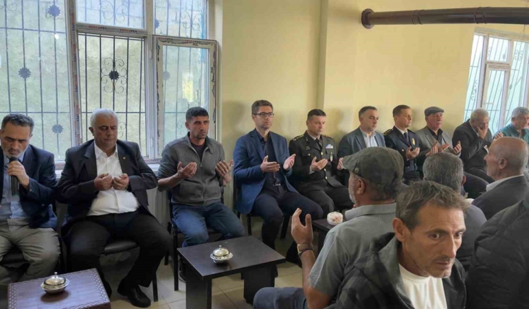 vanda-kibris-gazisi-son-yolculuguna-ugurlandi-anilar-ve-vefa-jZBuSLvF.jpg