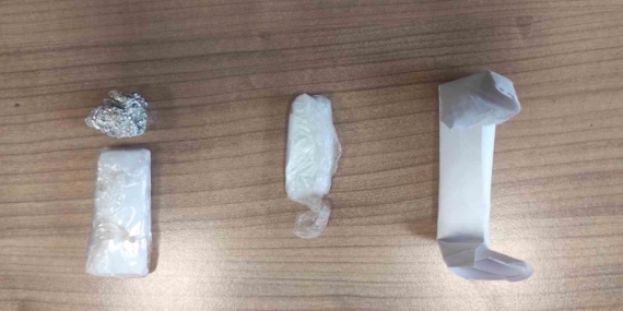 Van'da Uyuşturucu Ticaretiyle Mücadele: 'Torbacı' Operasyonu Van’da Uyuşturucu Ticaretiyle Mücadele: ‘Torbacı’ Operasyonu