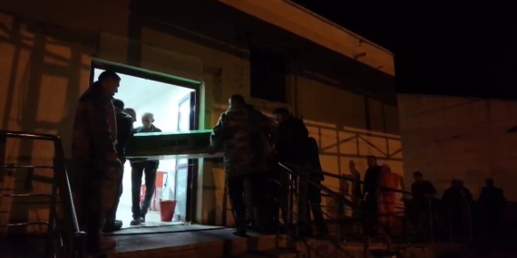 Yıldırımın Korkutucu Gücü: Baba ve Oğulun Trajik Hikayesi Yıldırımın Korkutucu Gücü: Baba ve Oğulun Trajik Hikayesi