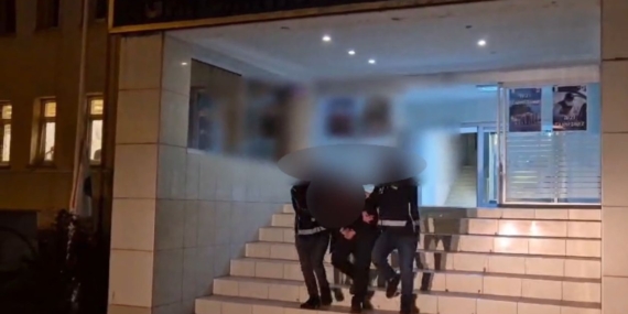 21 Yıl 8 Ay Hapis Cezası ile Aranan Firari, Nihayet Yakalandı! 21 Yıl 8 Ay Hapis Cezası ile Aranan Firari, Nihayet Yakalandı!