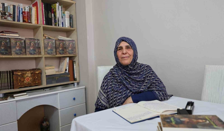 55-yasinda-okuma-yazma-ogrenen-70-yasinda-kitap-yazdi-qvOihCJq.jpg
