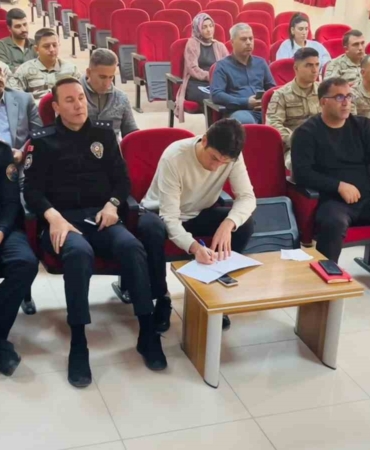 Alacakaya'da Türkiye Afet Müdahale Planı: Stratejilerin Belirlendiği Önemli Toplantı alacakayada-turkiye-afet-mudahale-plani-stratejilerin-belirlendigi-onemli-toplanti-bGszvRGW.jpg