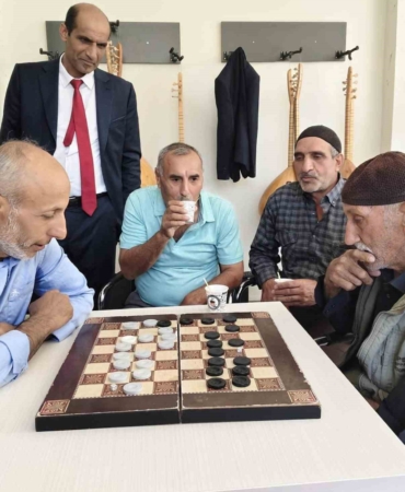 aricakta-heyecan-dolu-dama-turnuvasi-basladi-YzlN3NsH.jpg
