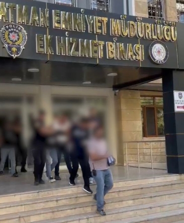 batmanda-7-yaraliyla-sonuclanan-olayda-4-kisi-tutuklandi-528LqLqr.jpg