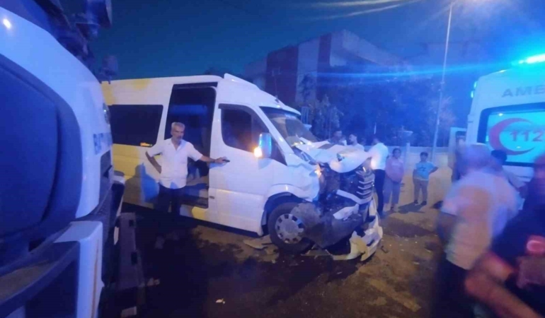 batmanda-trafik-kazasi-iki-kisi-yaralandi-tKwQ2scR.jpg